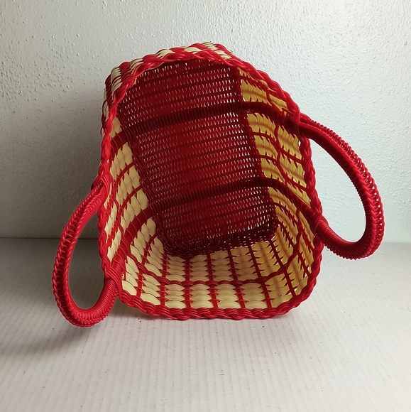 Woven Plastic Camping Basket With Handle Small Tan & Red - Picture 5 of 8